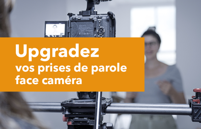 un manager est filmé face caméra, avec un traveling