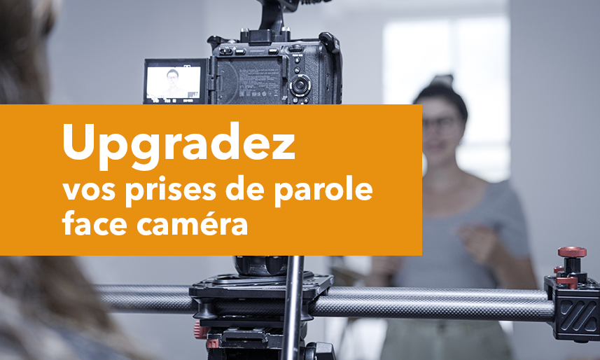 un manager est filmé face caméra, avec un traveling