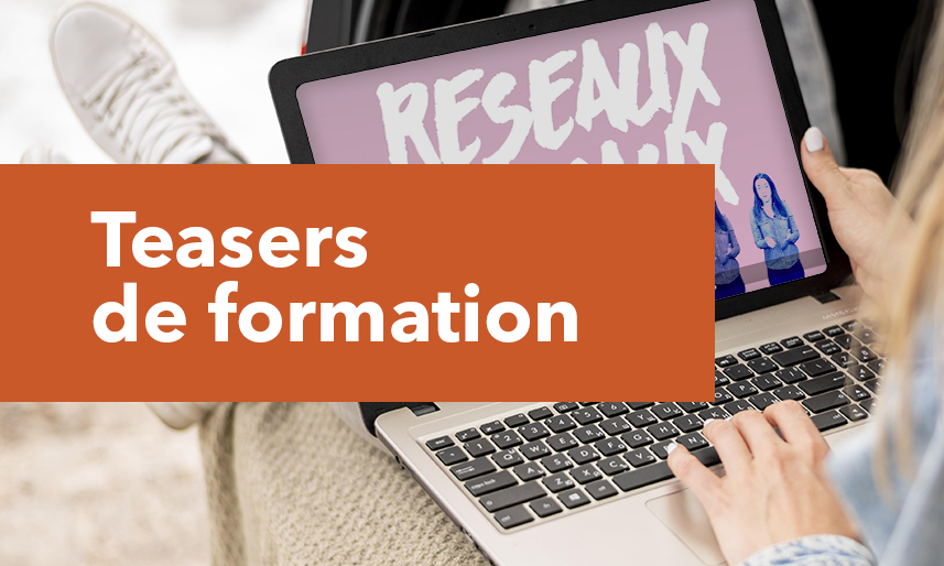 une femme allongée regarde un teaser de formation sur son ordinateur portable